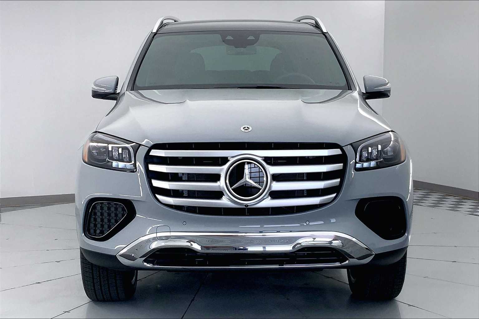 Thumbnail: 2025 Mercedes-Benz GLS - 6