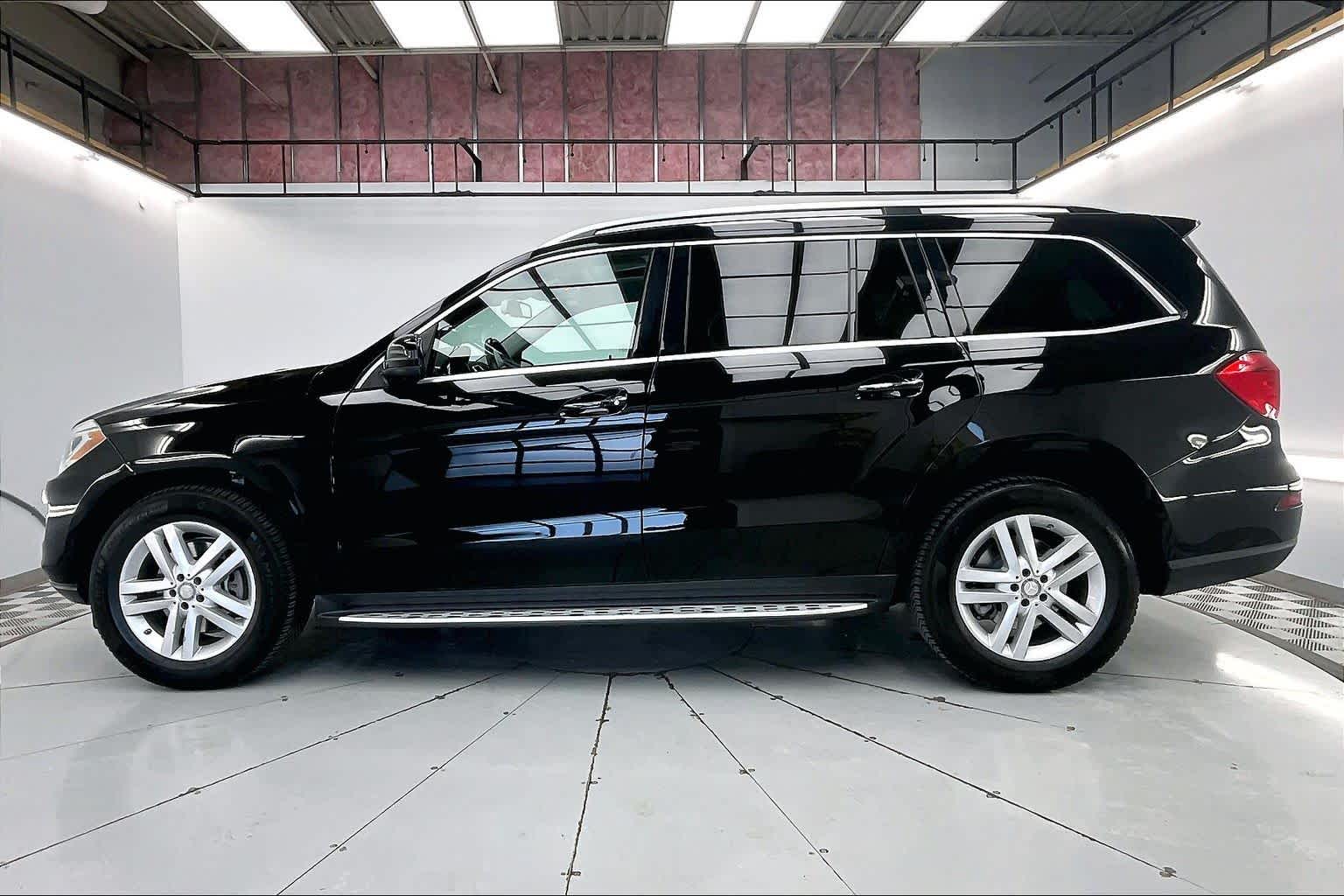 Thumbnail: 2015 Mercedes-Benz GL-Class - 3