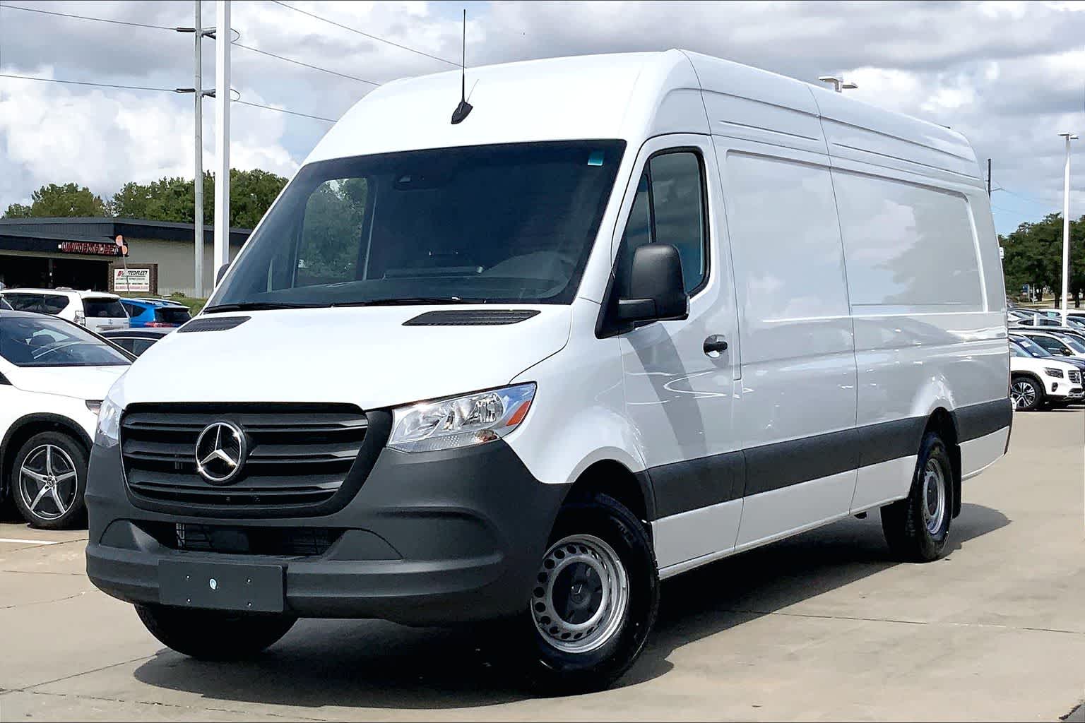 2024 Mercedes-Benz Sprinter 2500 -
                  Urbandale, IA