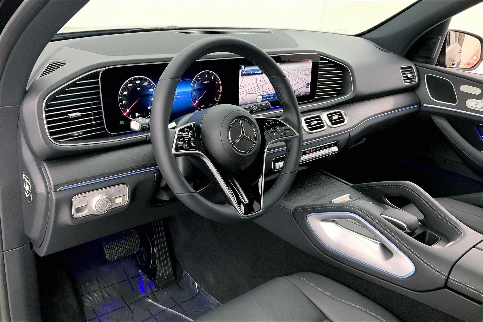 Thumbnail: 2025 Mercedes-Benz GLE - 2