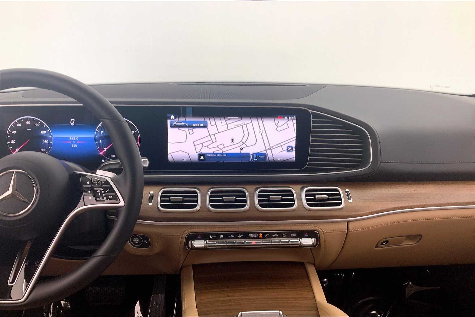 Thumbnail: 2025 Mercedes-Benz GLE - 16