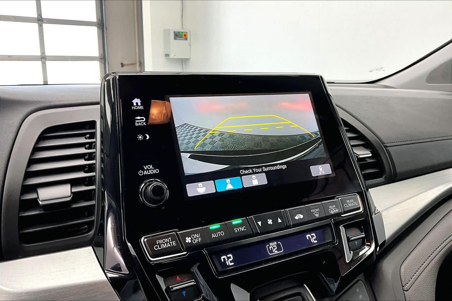 Thumbnail: 2019 Honda Odyssey - 21