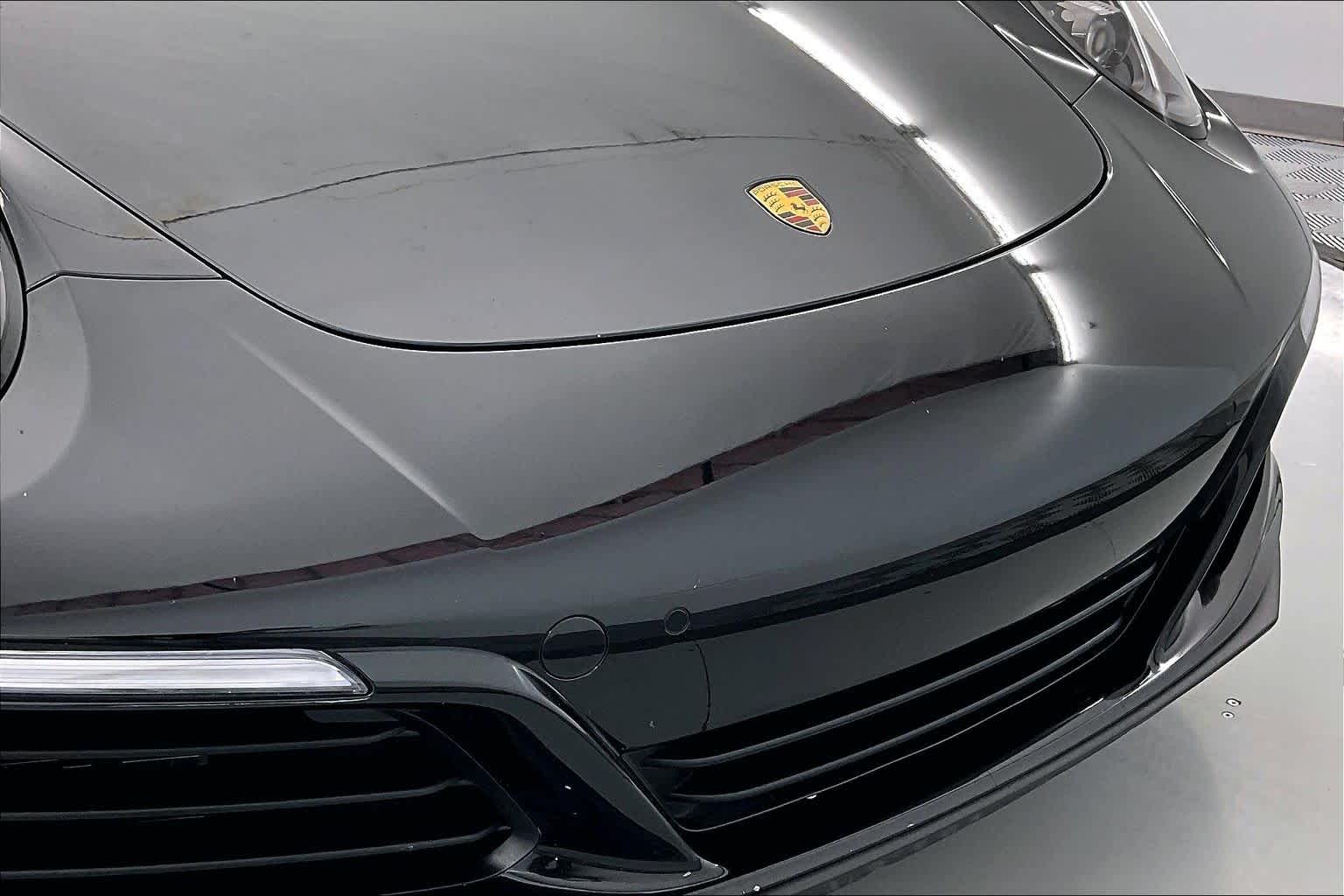 Thumbnail: 2019 Porsche 911 - 24