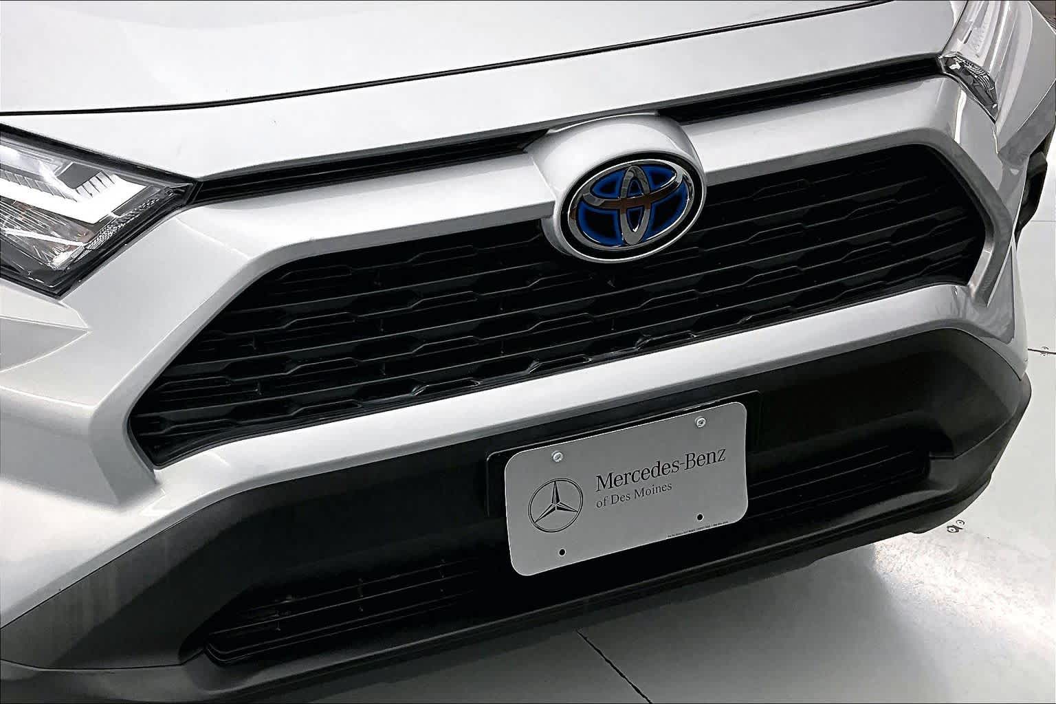Thumbnail: 2022 Toyota RAV4 - 26