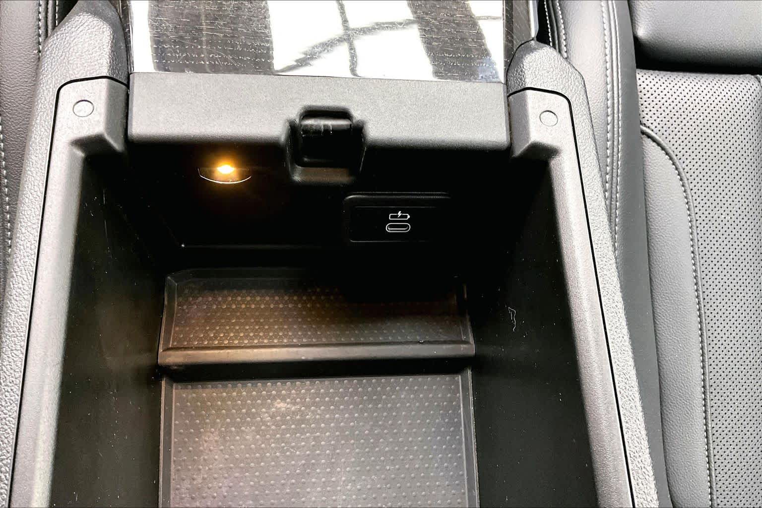 Thumbnail: 2023 BMW 4 Series - 27