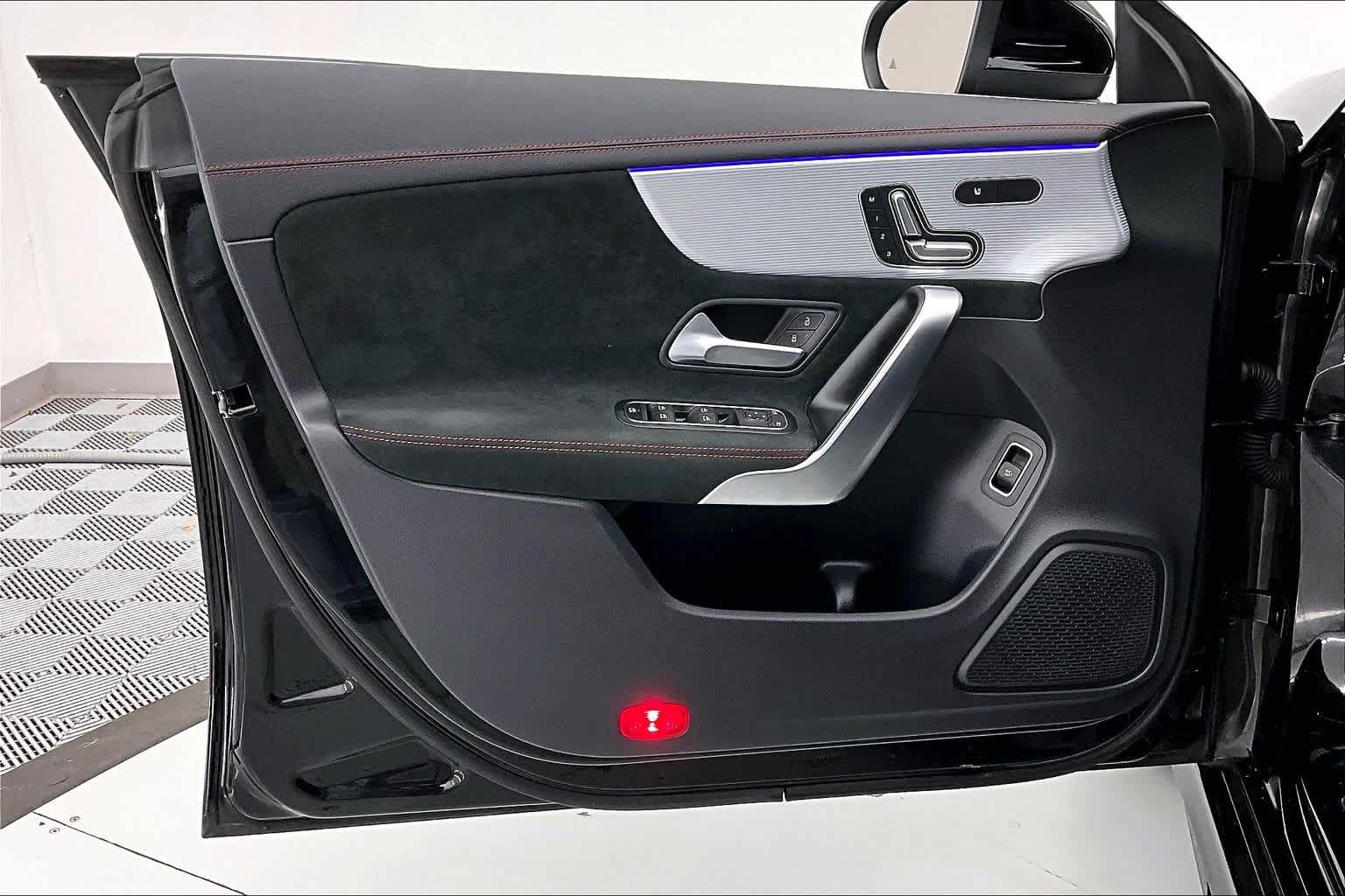 Thumbnail: 2022 Mercedes-Benz CLA - 23