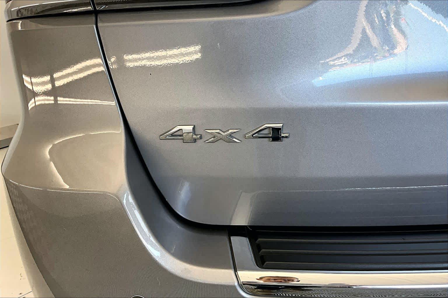 Thumbnail: 2021 Jeep Grand Cherokee - 7