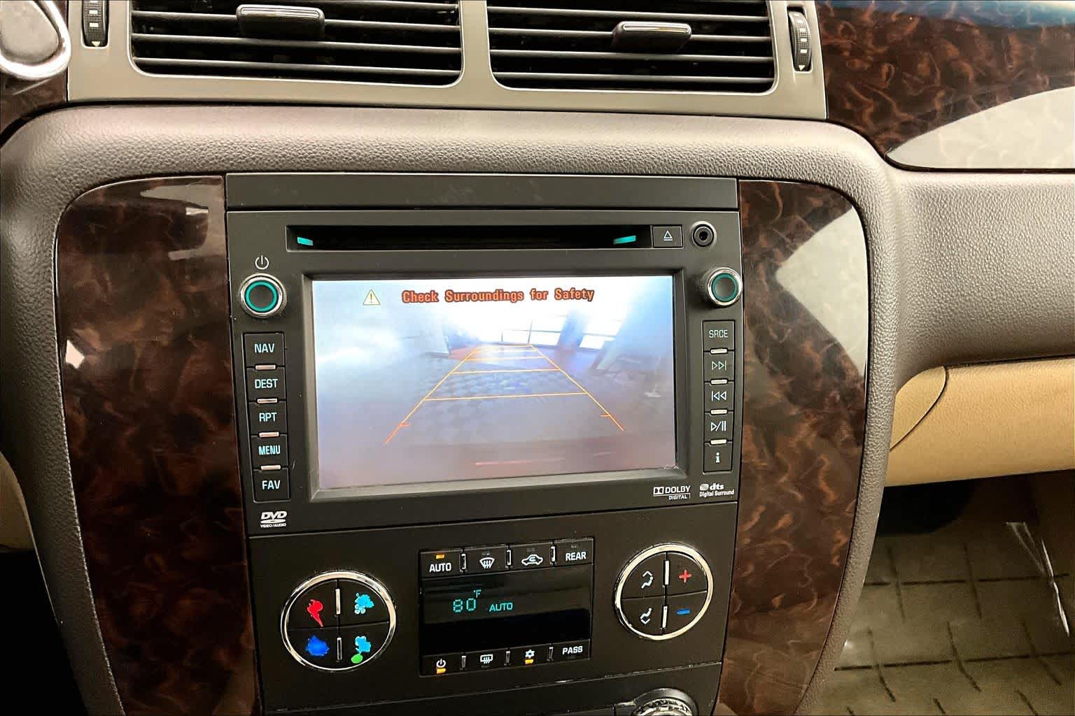 Thumbnail: 2012 GMC Yukon XL - 21