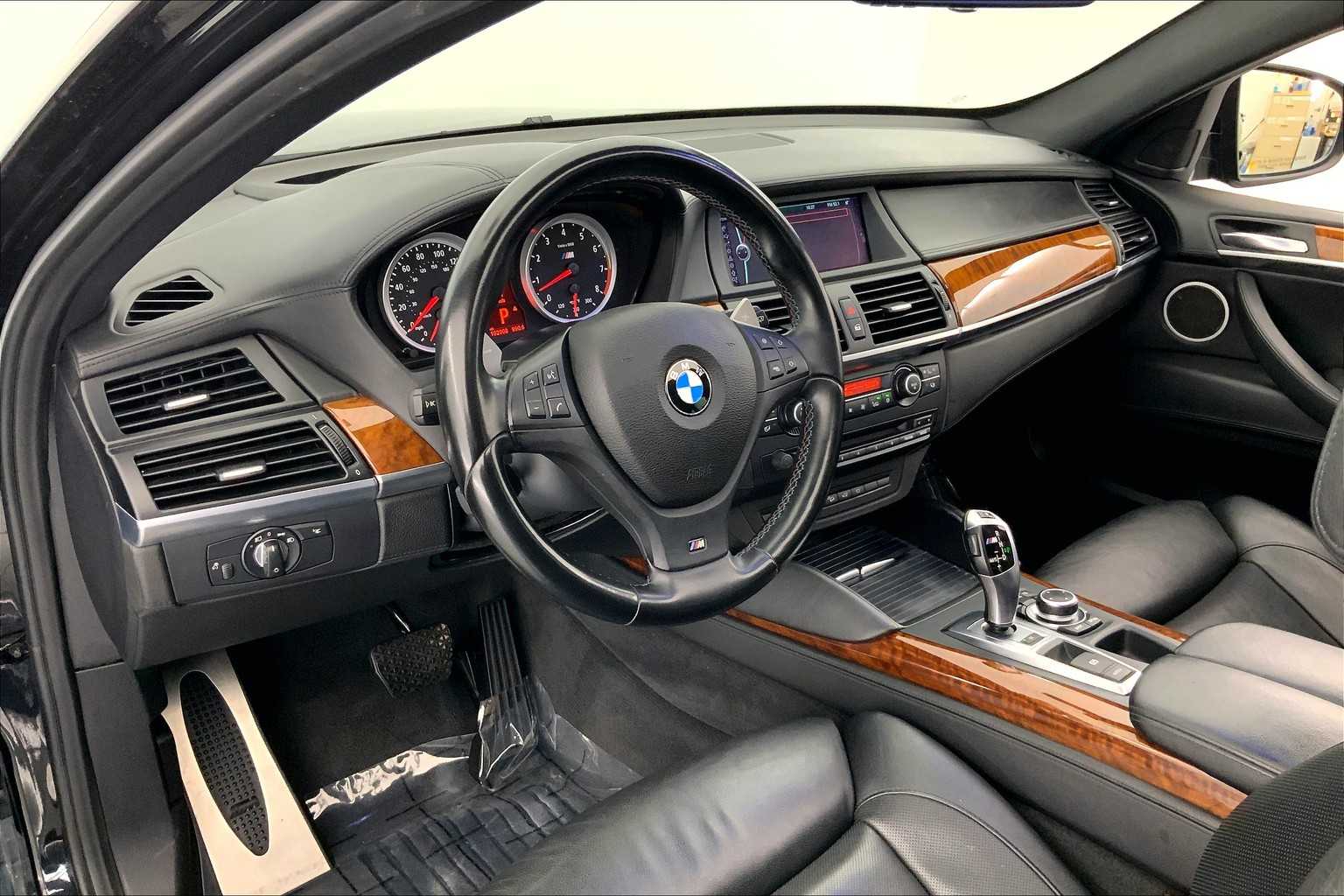 Thumbnail: 2012 BMW X6 - 2