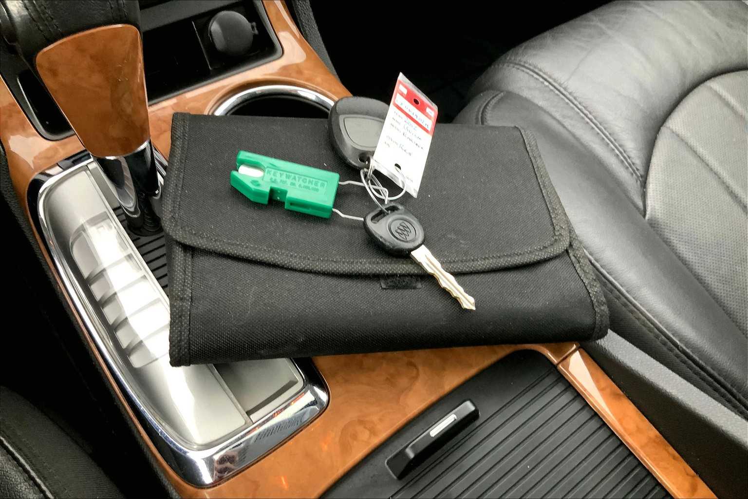 Thumbnail: 2012 Buick Enclave - 20