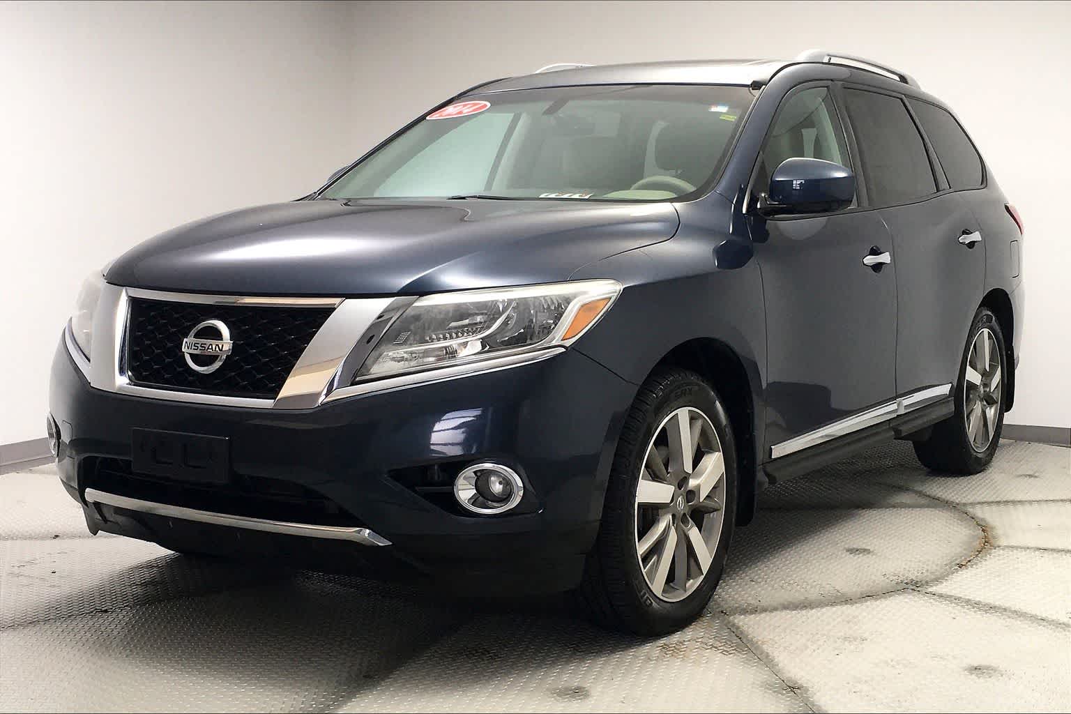 Thumbnail: 2014 Nissan Pathfinder - 12