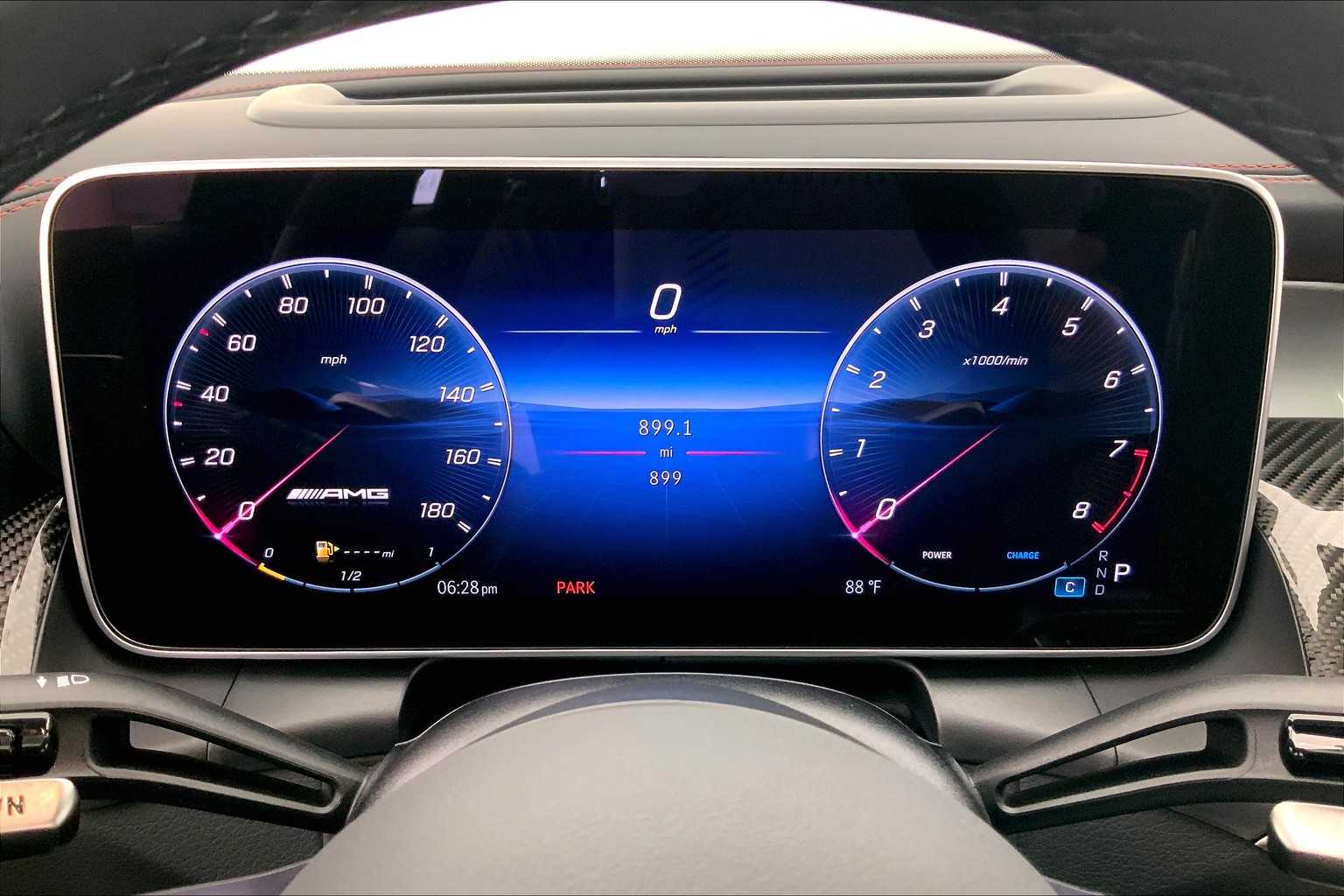 Thumbnail: 2025 Mercedes-Benz GLC - 18