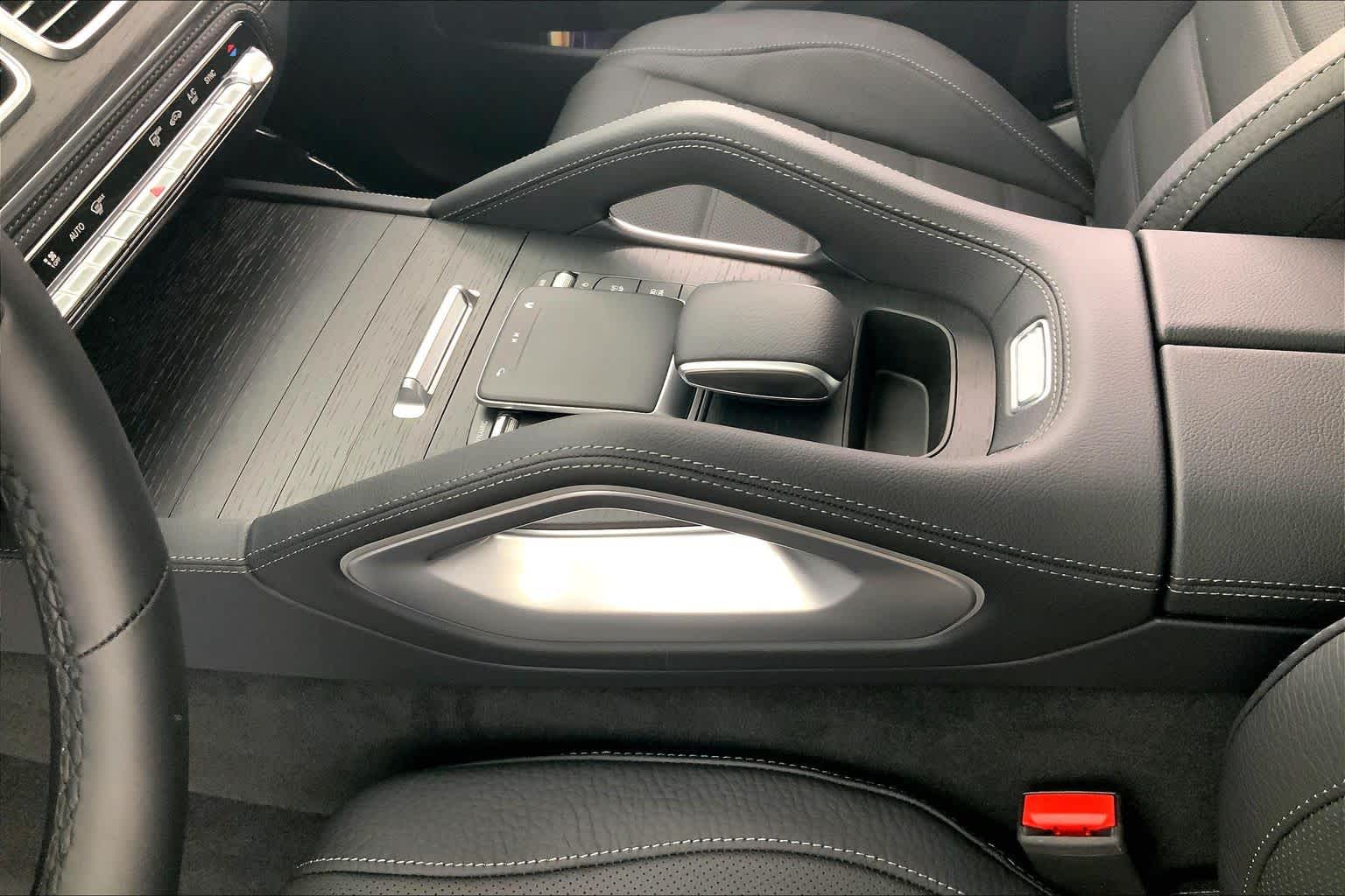 Thumbnail: 2026 Mercedes-Benz GLE - 17