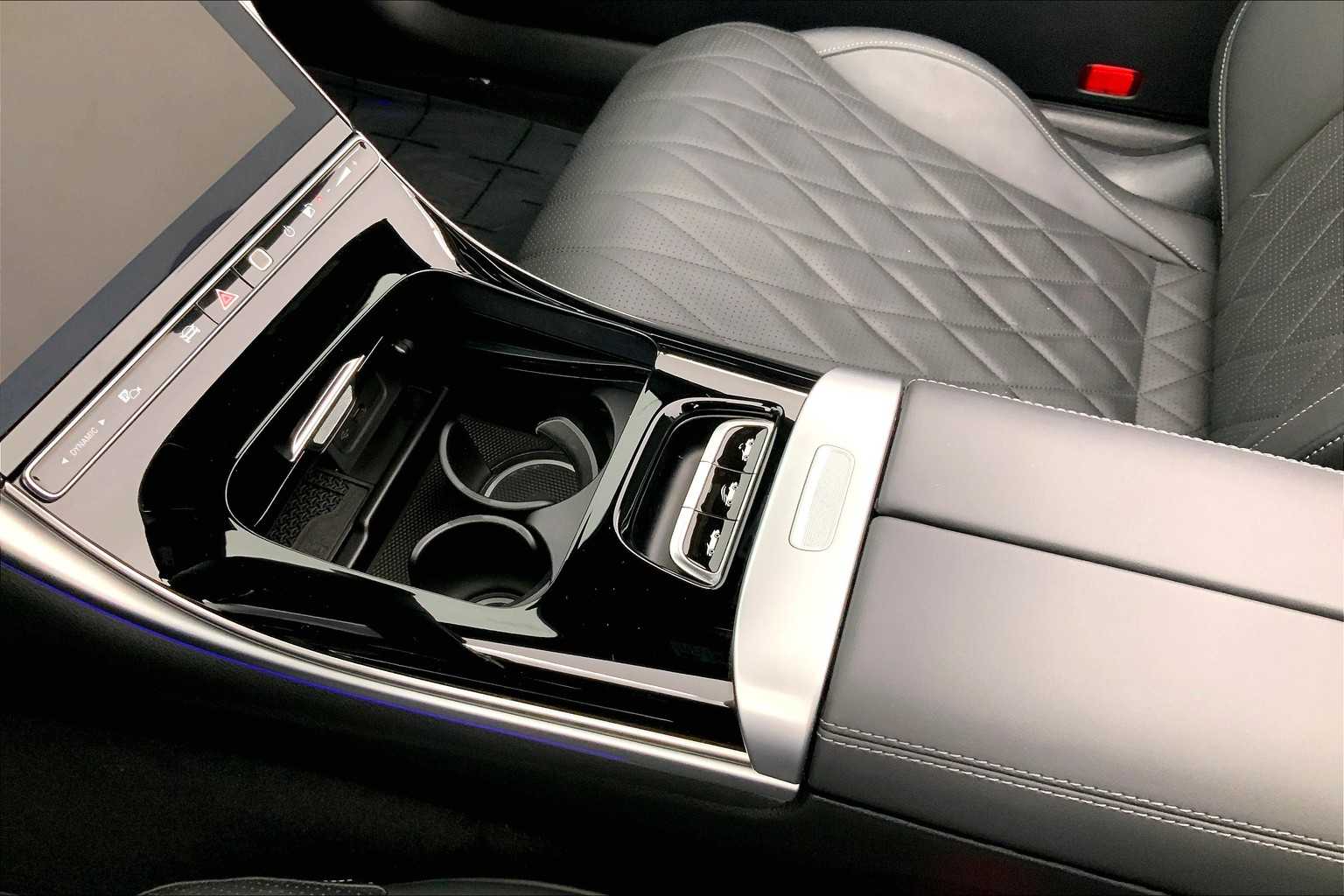 Thumbnail: 2024 Mercedes-Benz CLE - 17