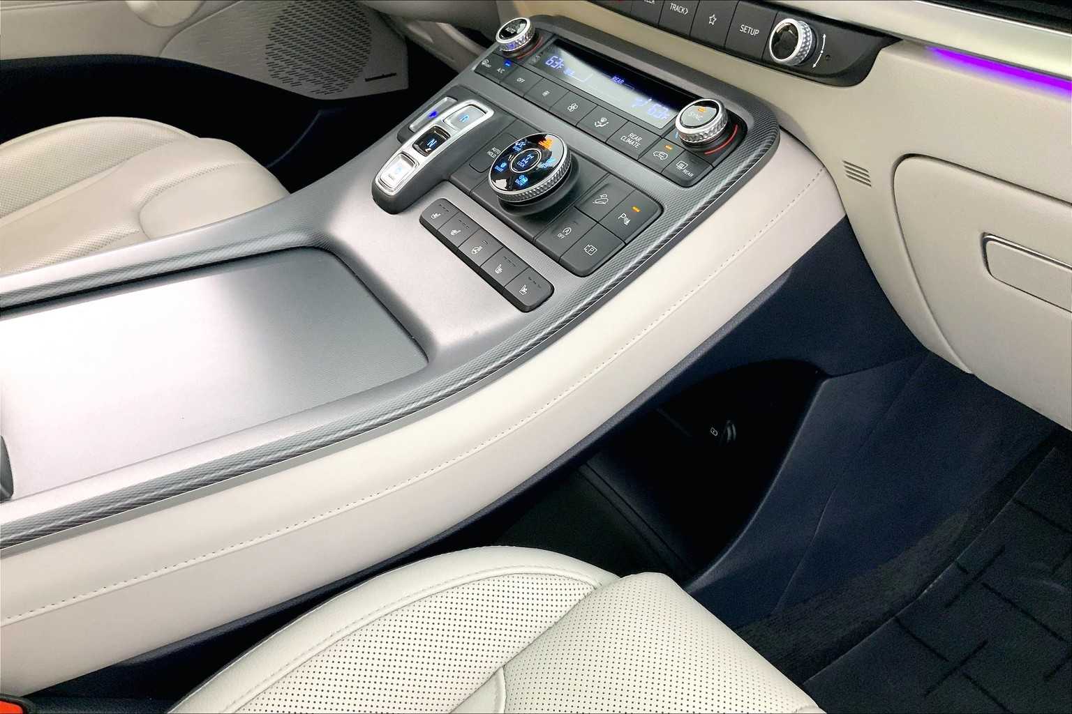Thumbnail: 2024 Hyundai Palisade - 27