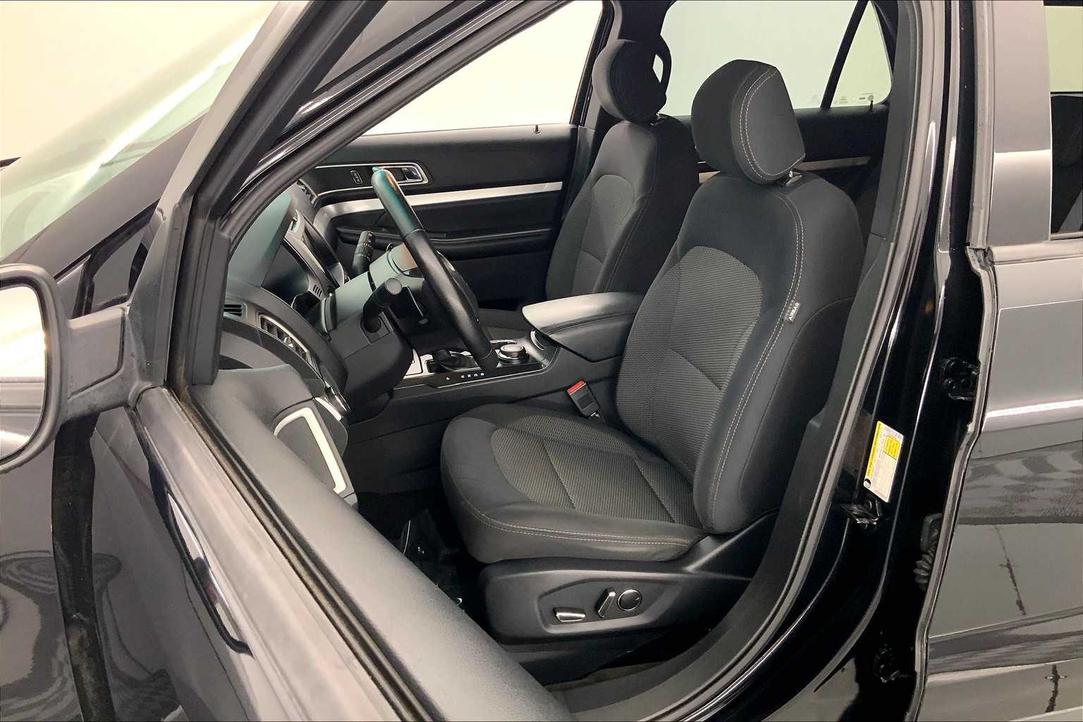 Thumbnail: 2017 Ford Explorer - 11