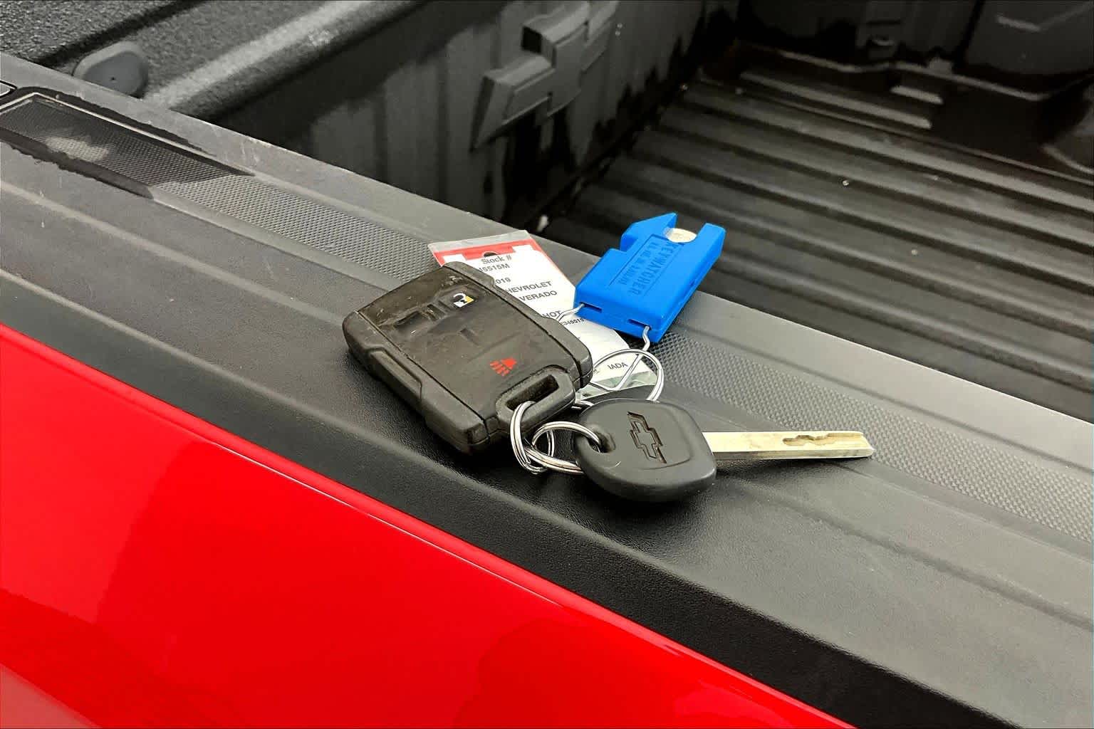 Thumbnail: 2019 Chevrolet Silverado 1500 - 20