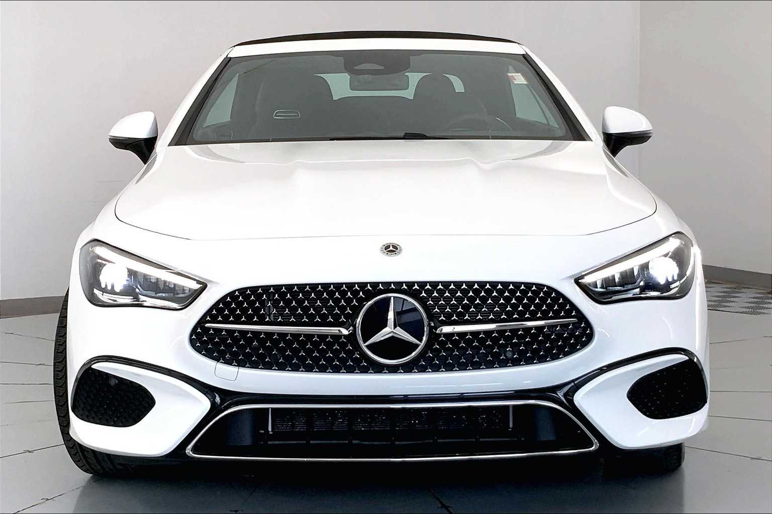 Thumbnail: 2024 Mercedes-Benz CLE - 6