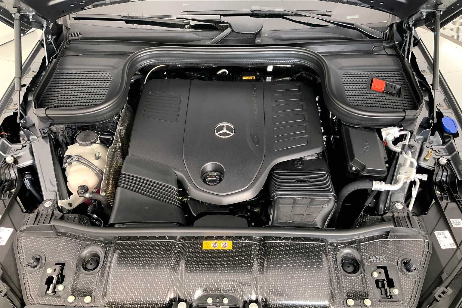 Thumbnail: 2026 Mercedes-Benz GLE - 9