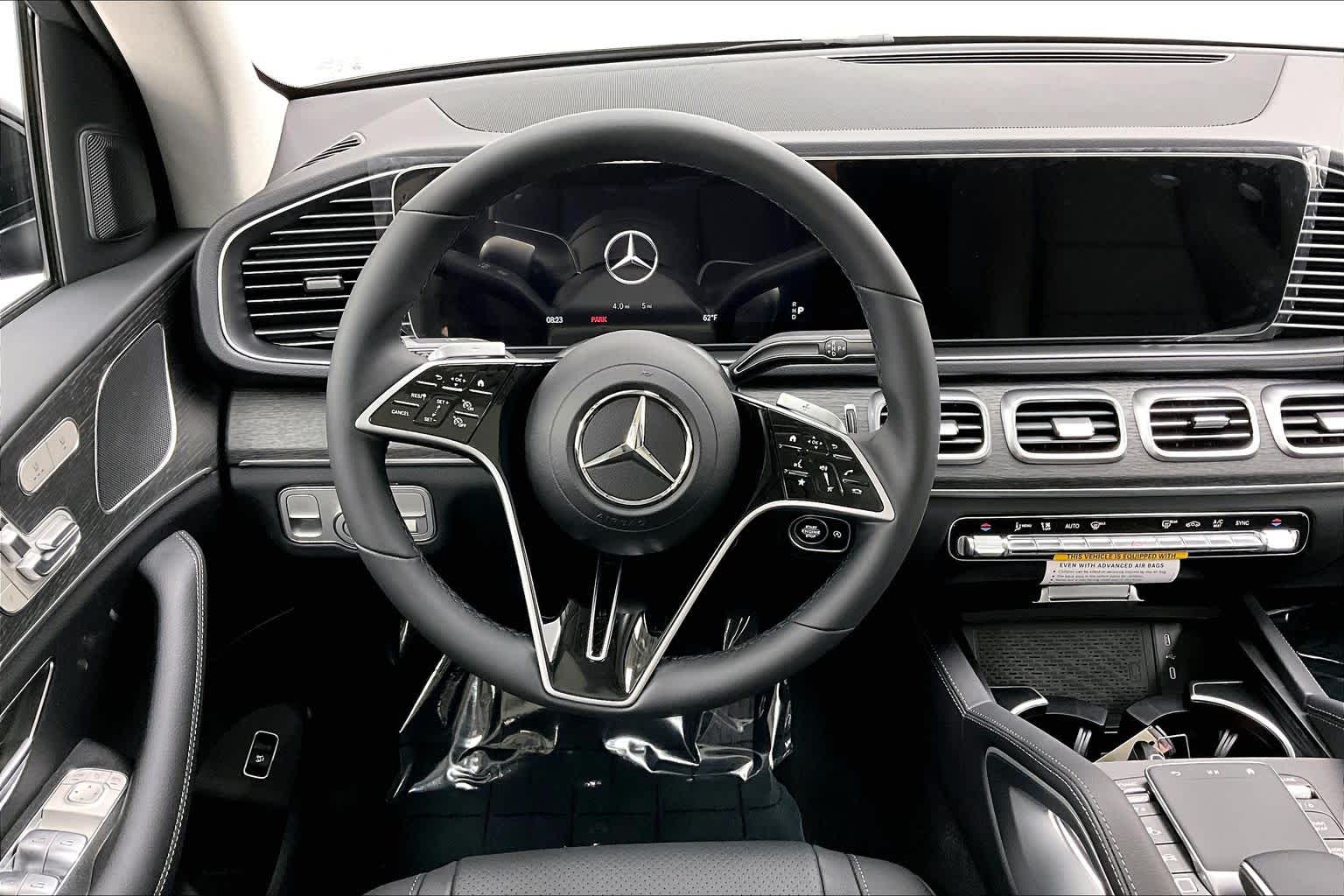 Thumbnail: 2026 Mercedes-Benz GLE - 15