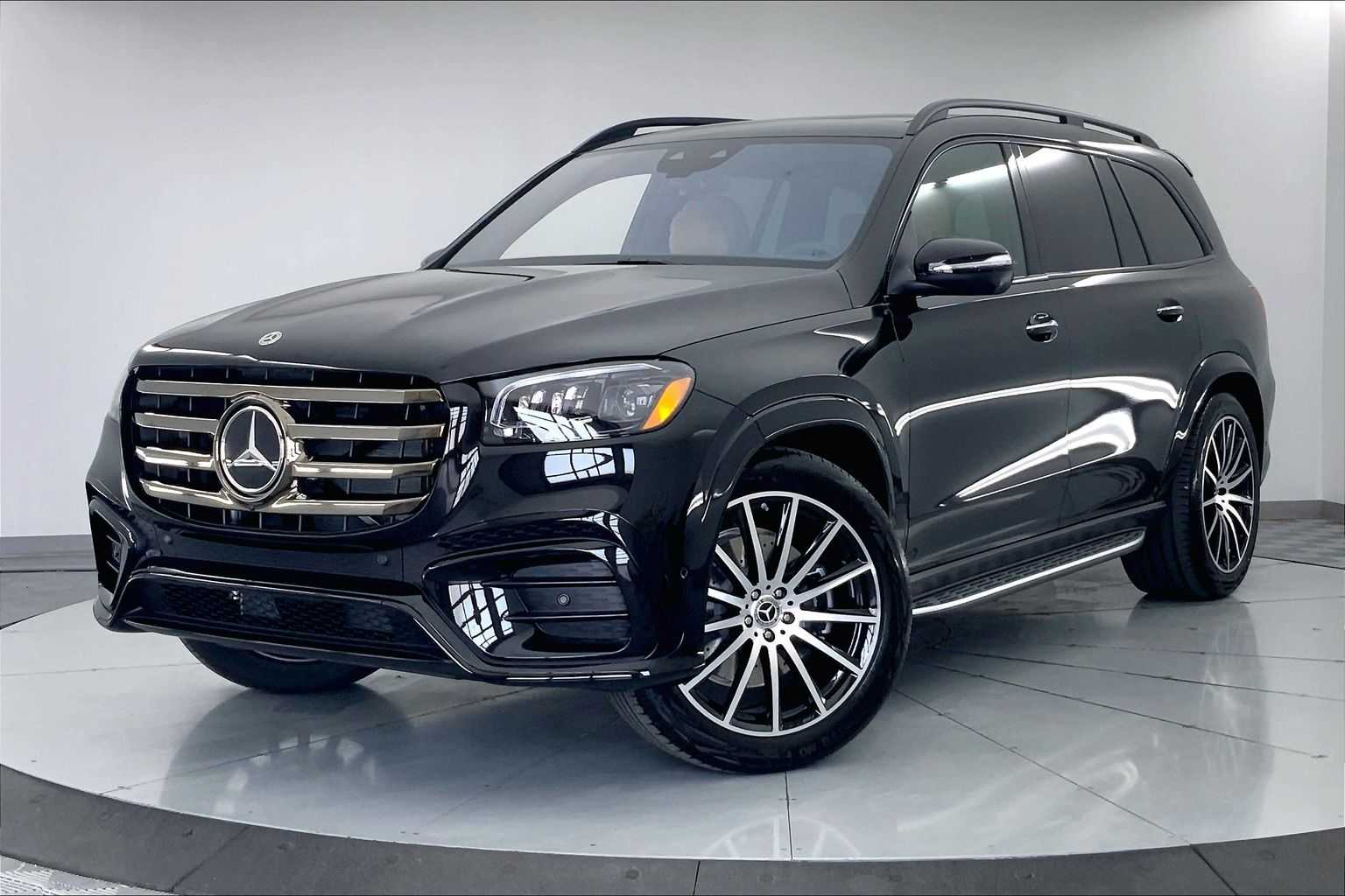 2025 Mercedes-Benz GLS 580 -
                  Urbandale, IA