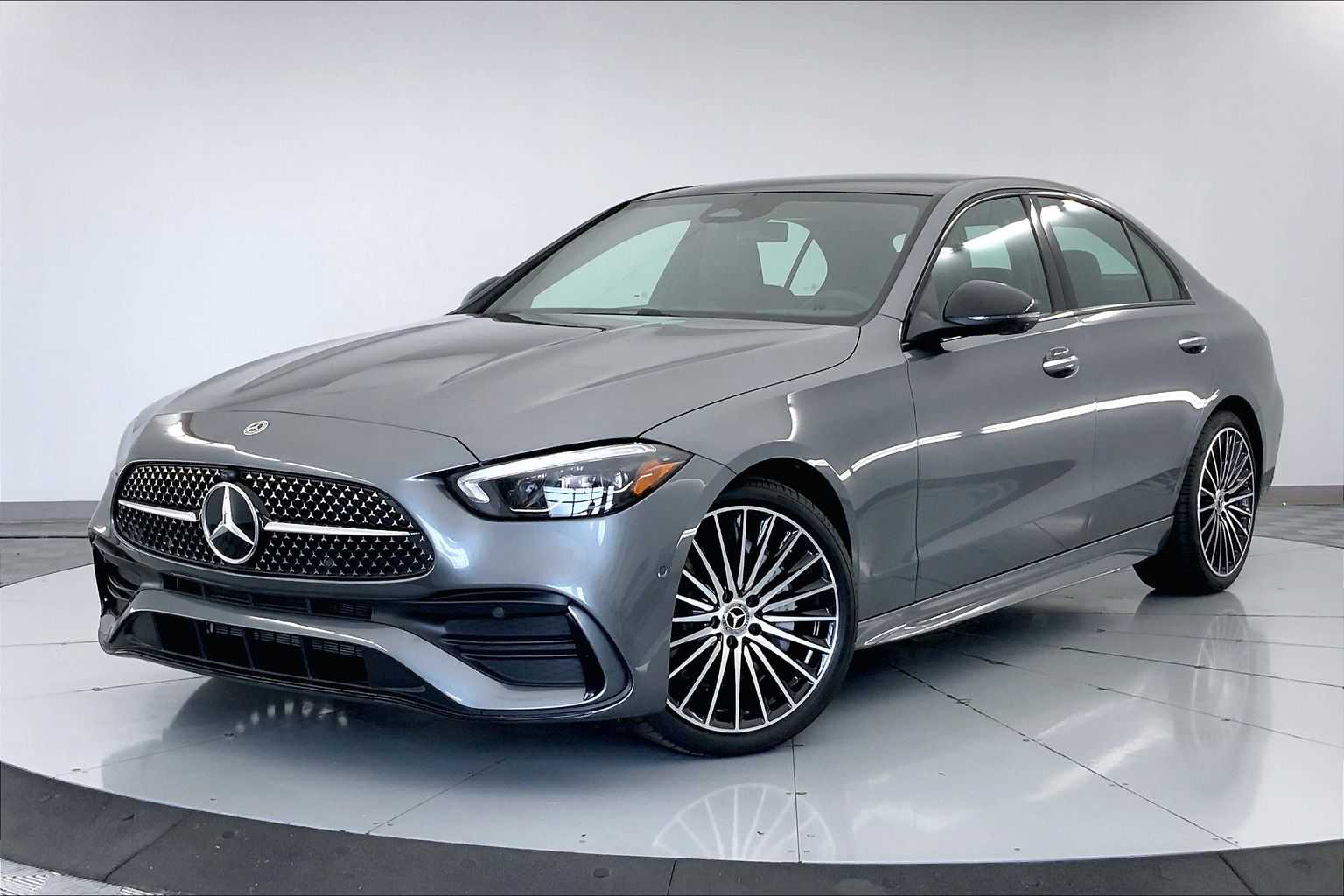 Thumbnail: 2025 Mercedes-Benz C-Class - 1
