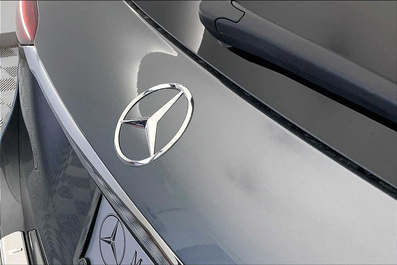 Thumbnail: 2025 Mercedes-Benz GLE - 22