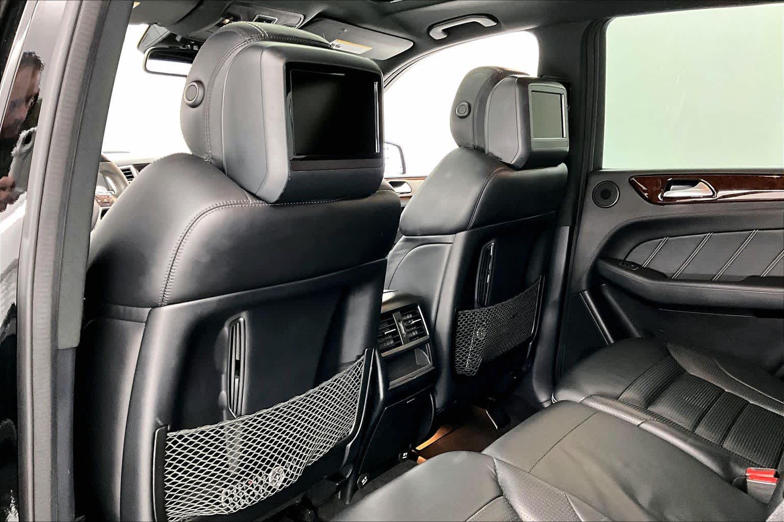 Thumbnail: 2013 Mercedes-Benz M-Class - 11