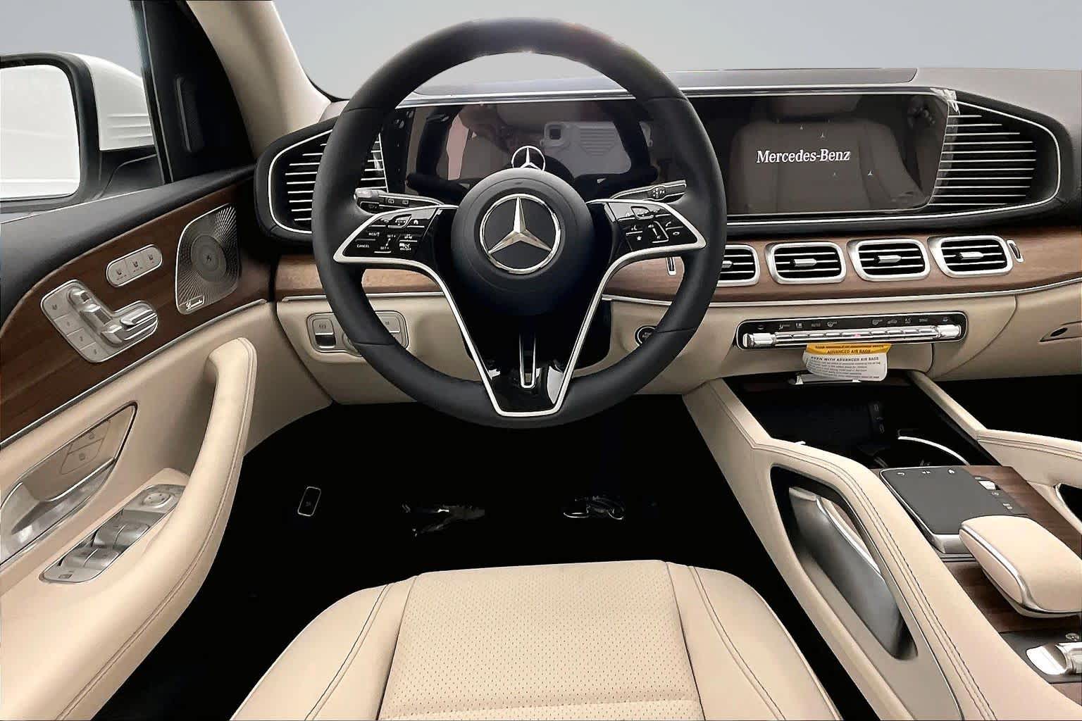 Thumbnail: 2026 Mercedes-Benz GLS - 15