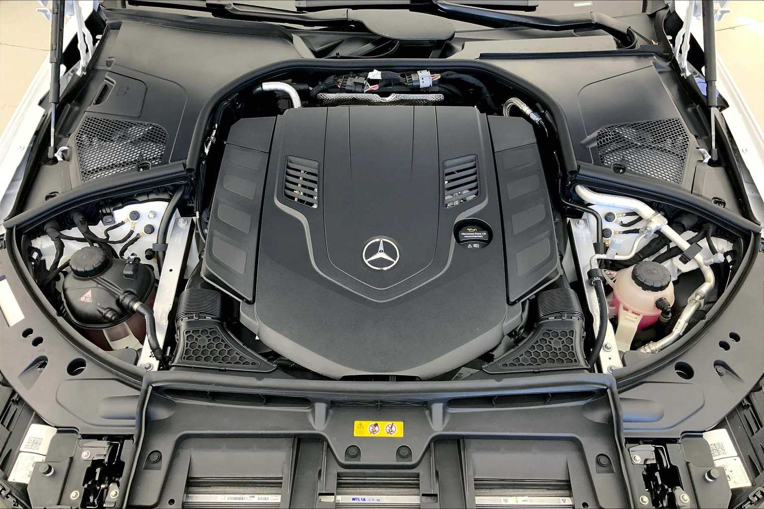 2025 Mercedes-Benz S-Class S 580 9