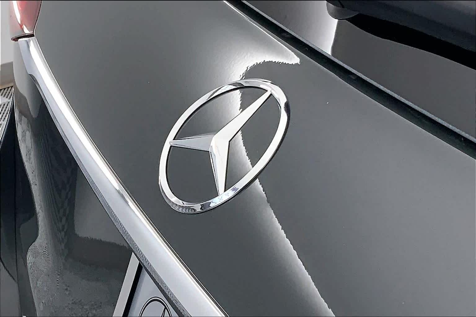 Thumbnail: 2025 Mercedes-Benz GL-Class - 22