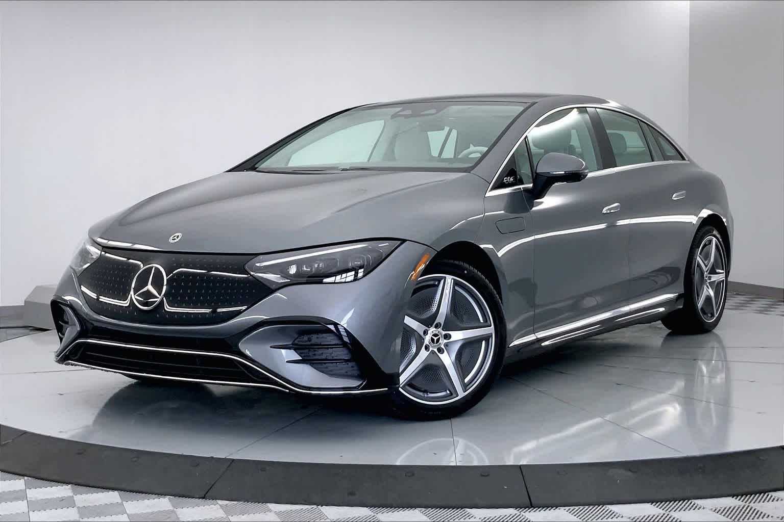 2024 Mercedes-Benz EQE 350 Hero Image
