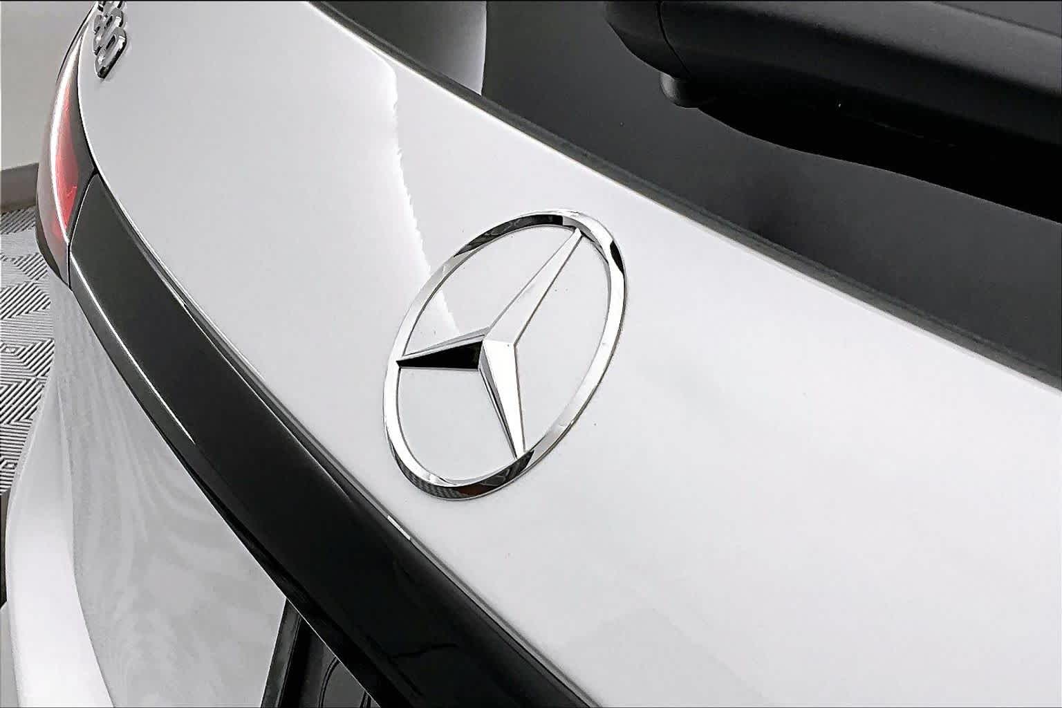Thumbnail: 2026 Mercedes-Benz GLC - 22