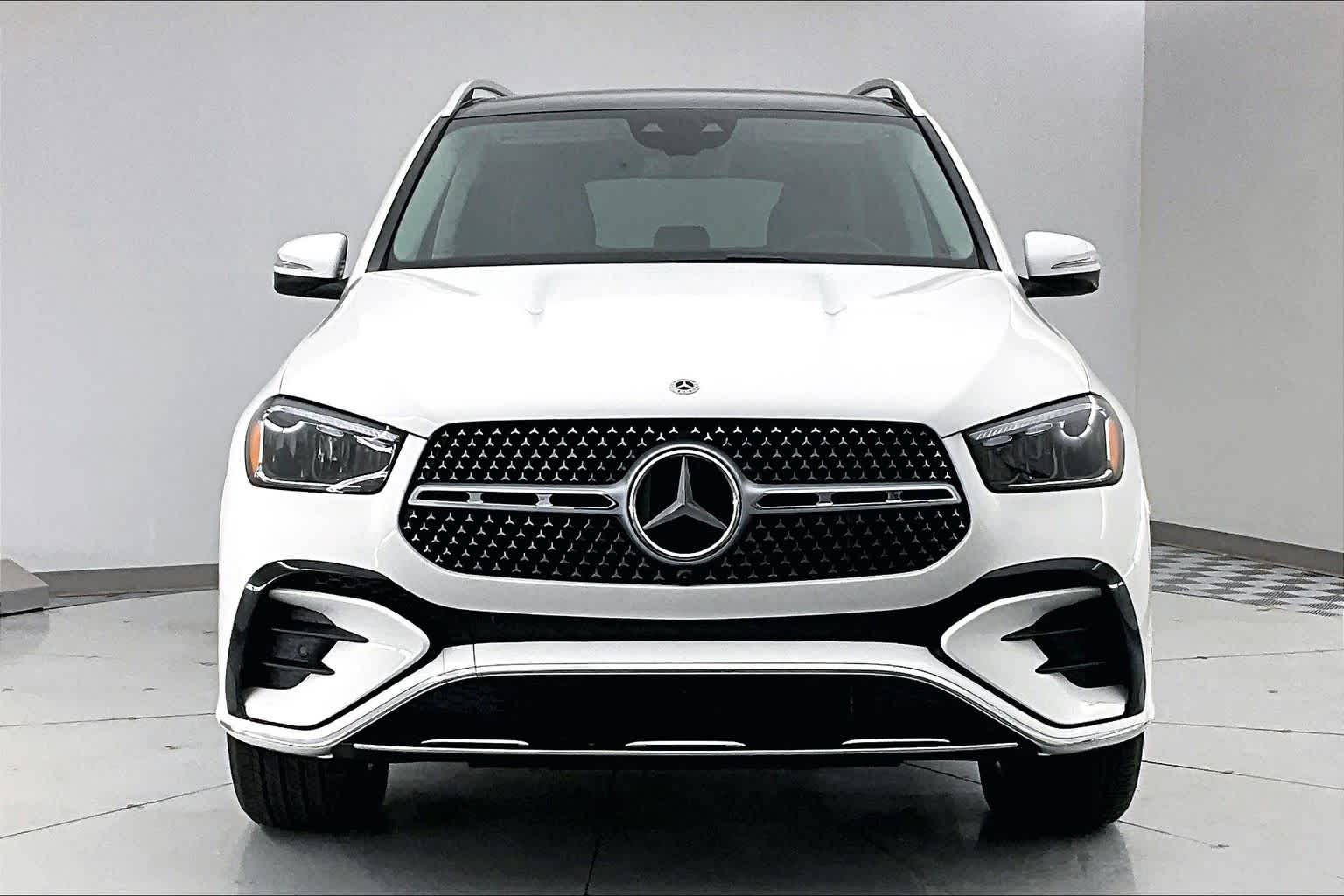 Thumbnail: 2026 Mercedes-Benz GLE - 6