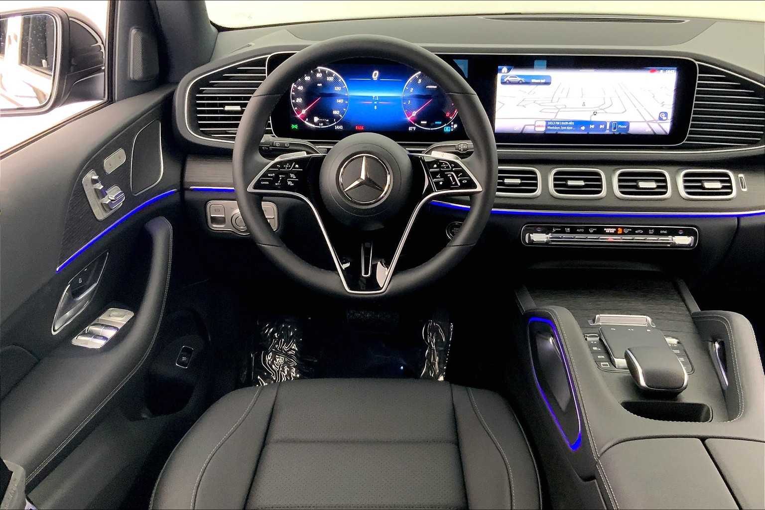 Thumbnail: 2026 Mercedes-Benz GLE - 15