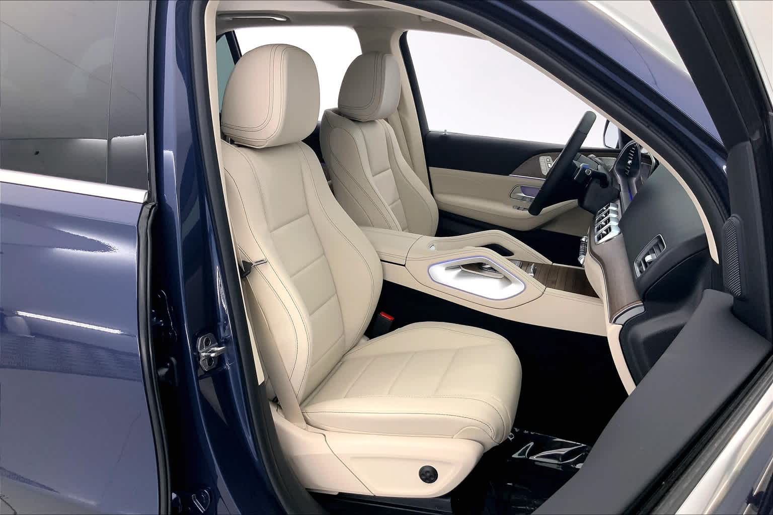 Thumbnail: 2025 Mercedes-Benz GLE - 14