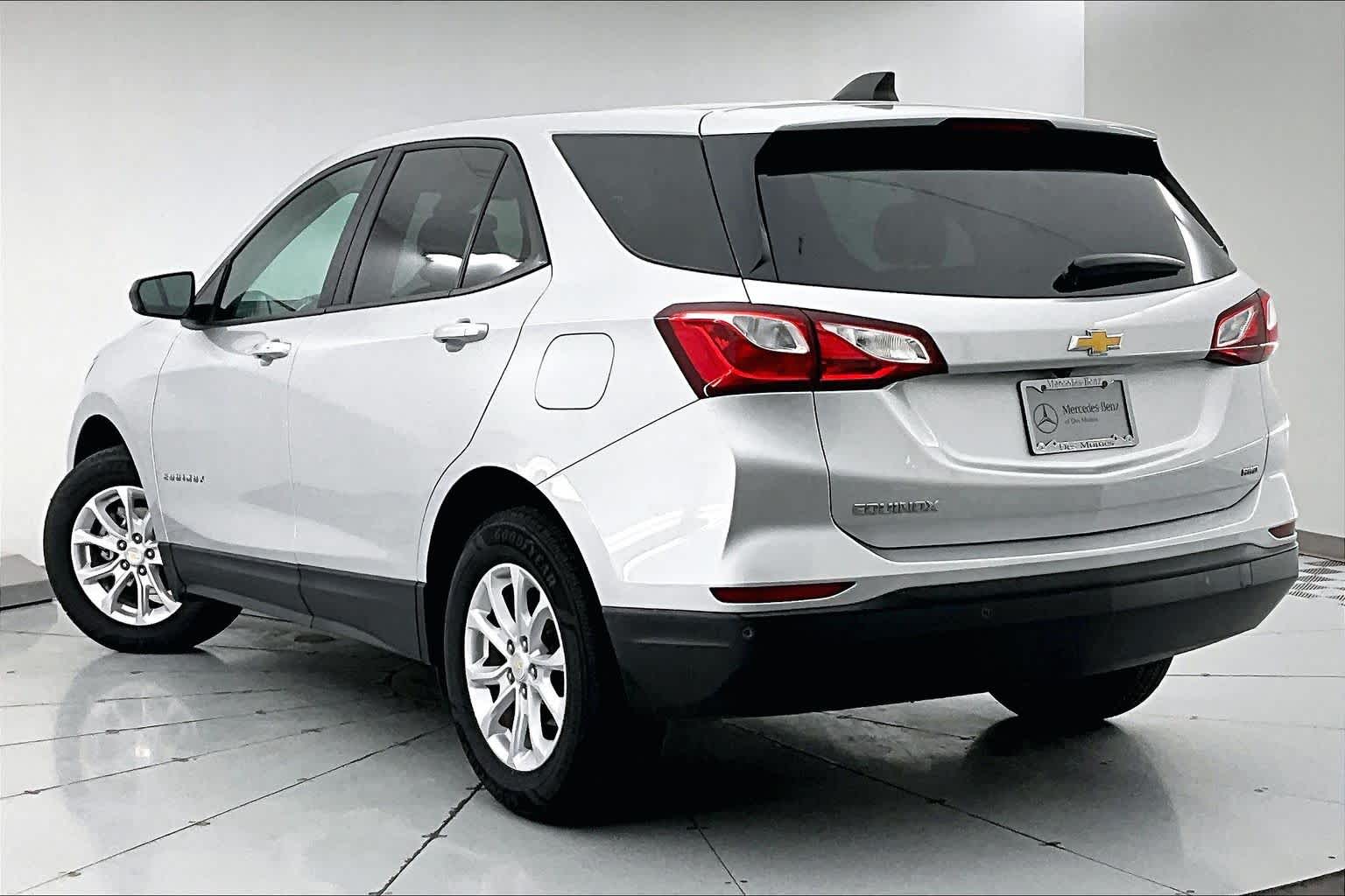 Thumbnail: 2020 Chevrolet Equinox - 4