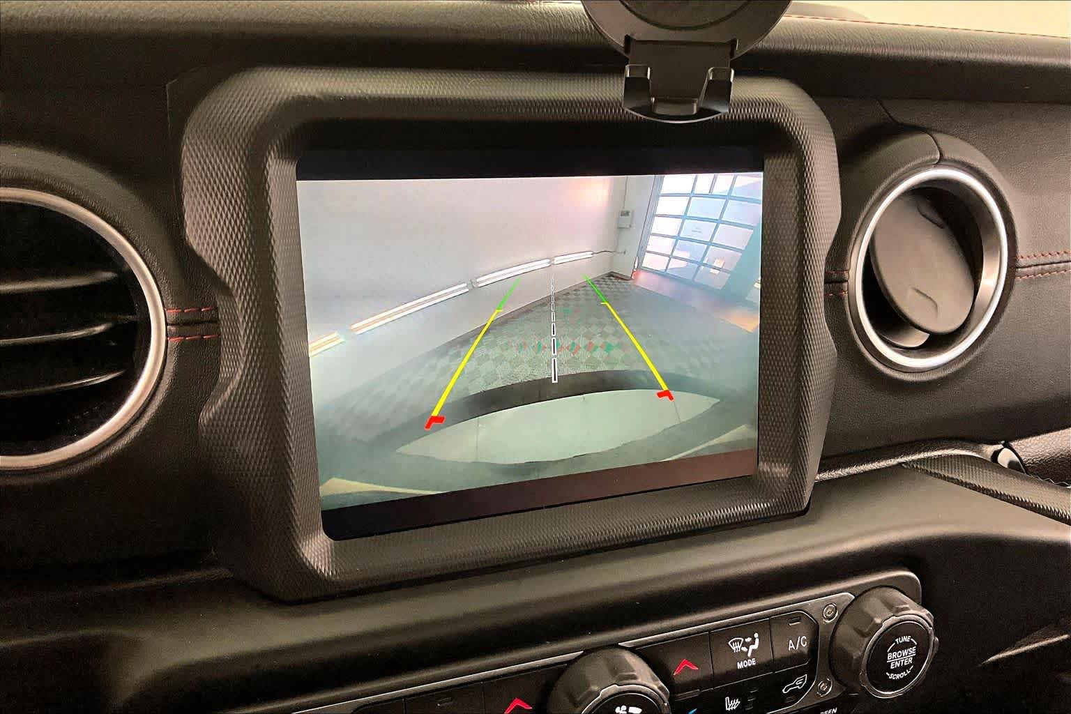 Thumbnail: 2020 Jeep Wrangler - 20