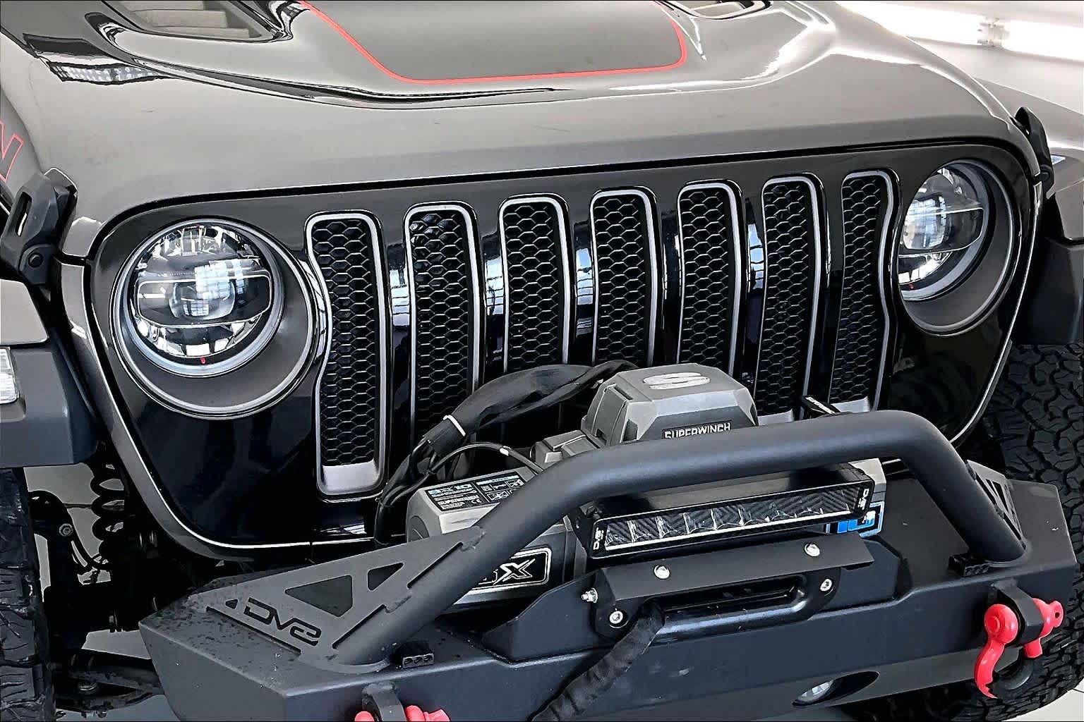 Thumbnail: 2020 Jeep Wrangler - 24