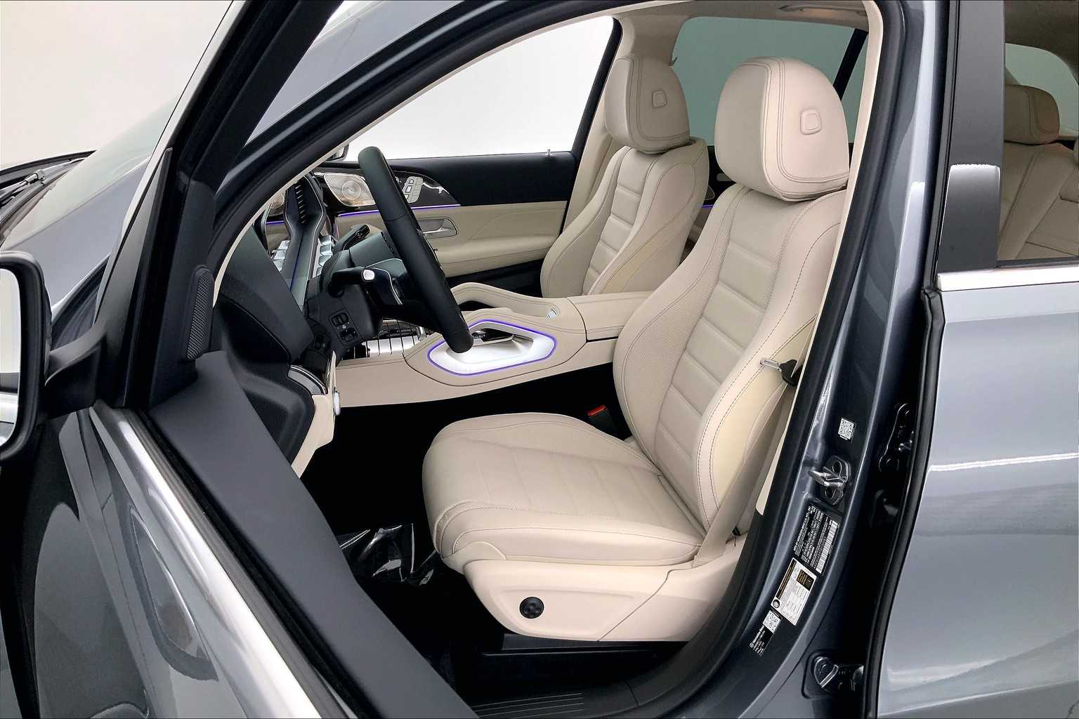 Thumbnail: 2026 Mercedes-Benz GLE - 11