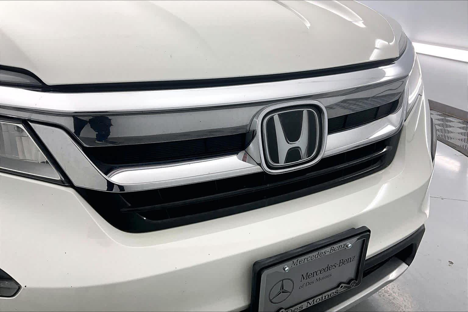 Thumbnail: 2019 Honda Pilot - 26