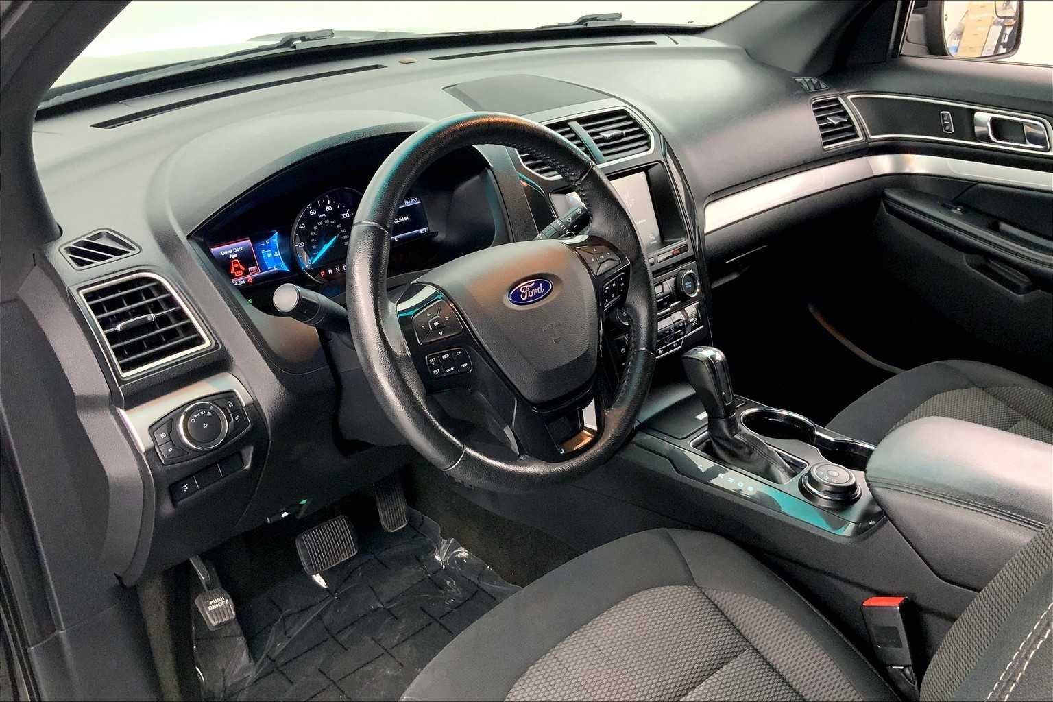 Thumbnail: 2017 Ford Explorer - 2