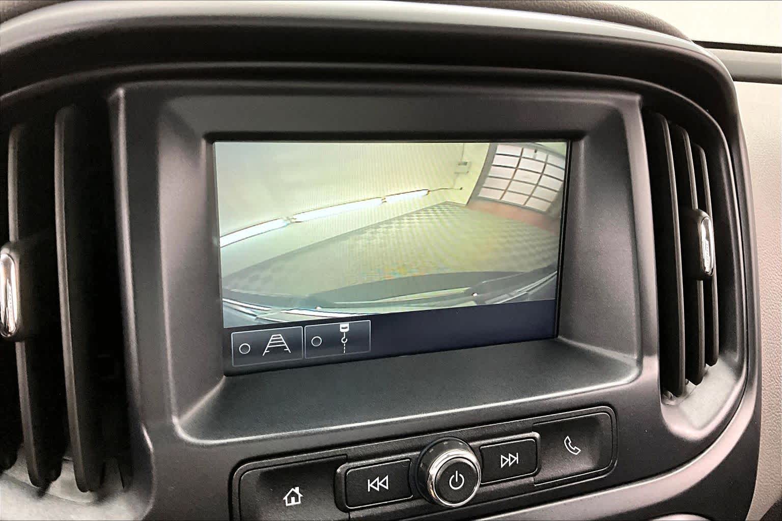 Thumbnail: 2018 Chevrolet Colorado - 21