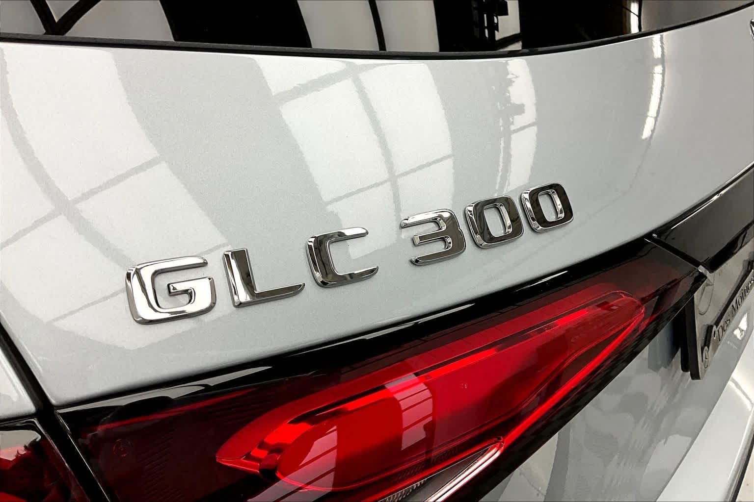 Thumbnail: 2026 Mercedes-Benz GLC - 7