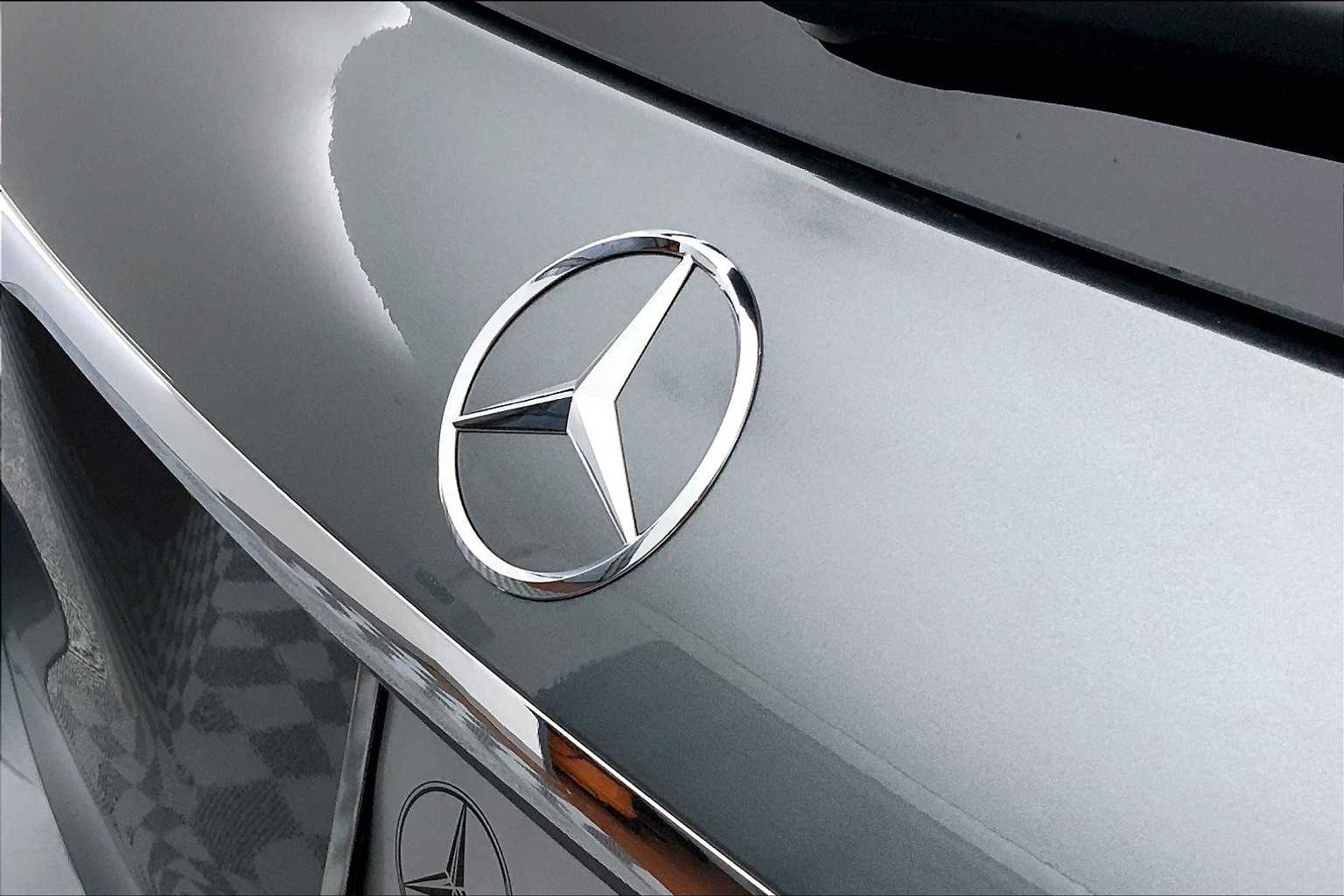 Thumbnail: 2026 Mercedes-Benz GLE - 22