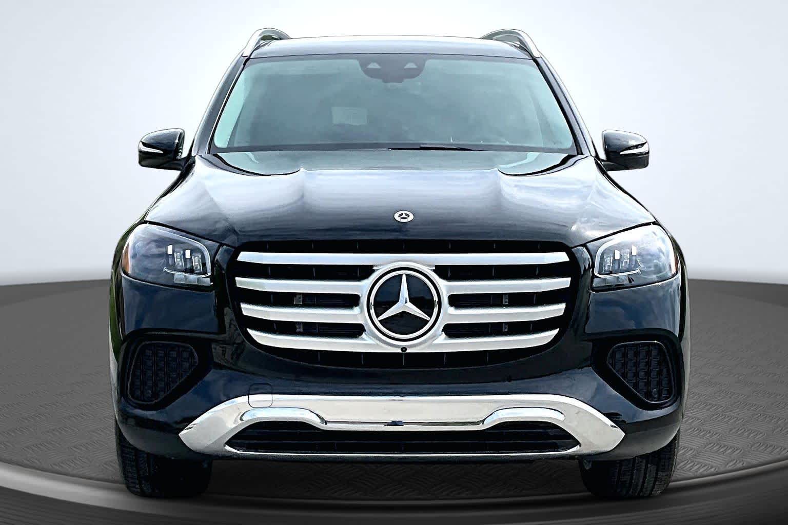Thumbnail: 2026 Mercedes-Benz GLS - 6