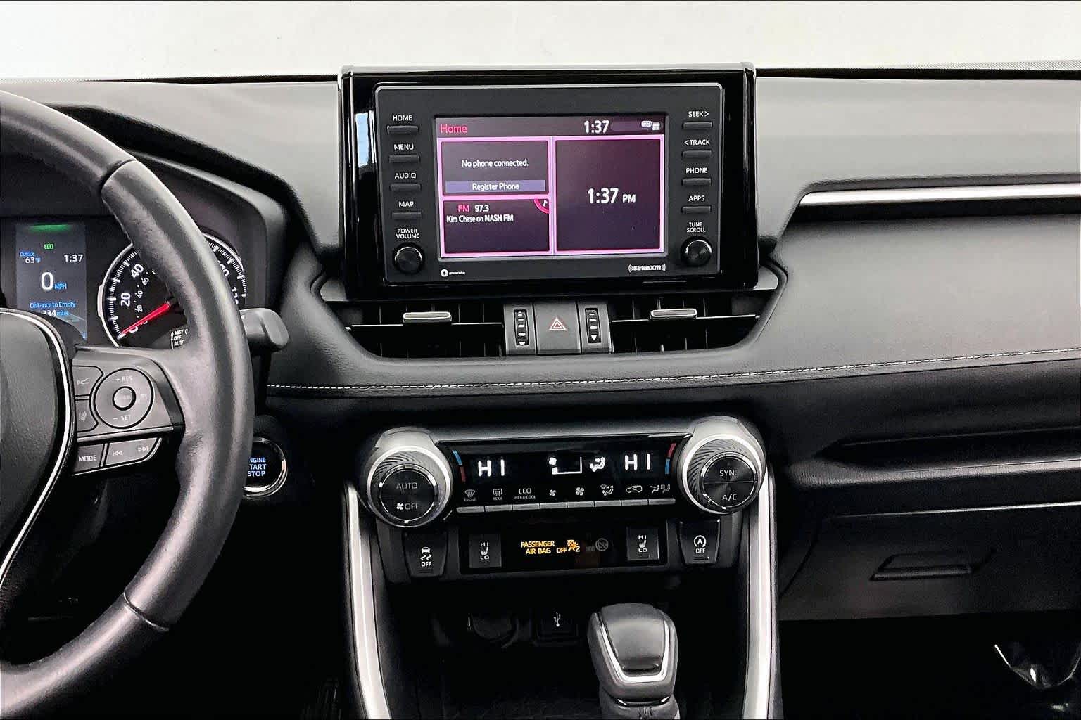 Thumbnail: 2021 Toyota RAV4 - 16