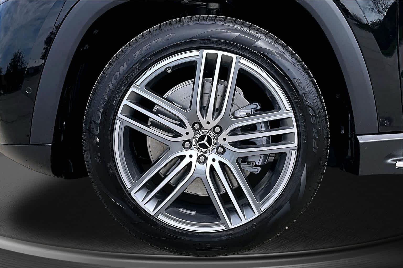 Thumbnail: 2026 Mercedes-Benz GLS - 8