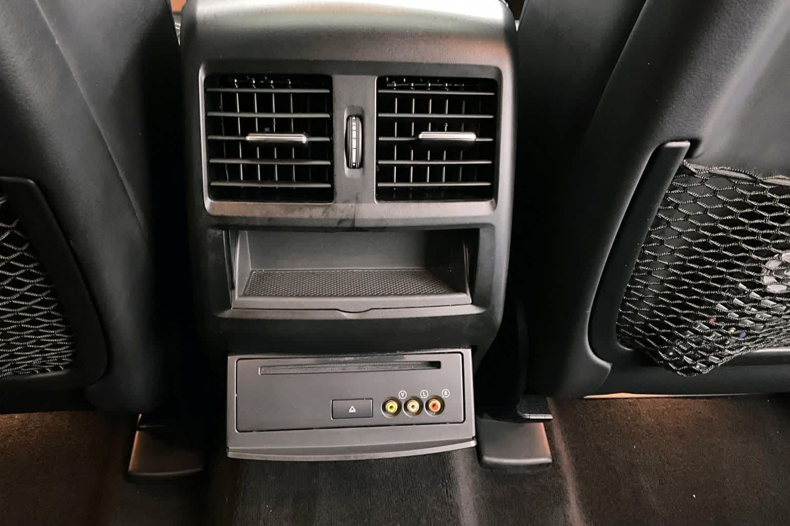 Thumbnail: 2013 Mercedes-Benz M-Class - 28