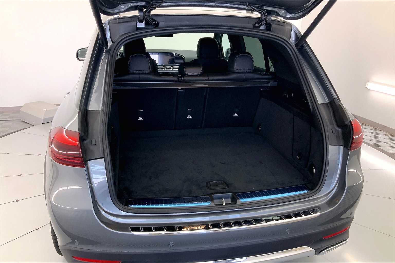 Thumbnail: 2025 Mercedes-Benz GLE - 19